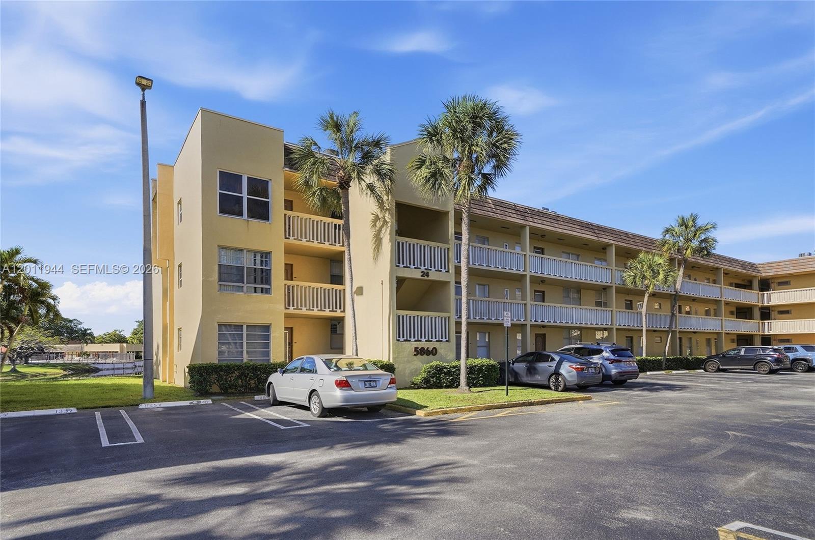 5860 NW 64th Ave # 102