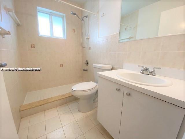400 Majorca Ave # 400