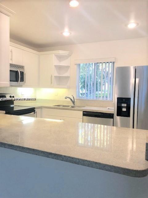 400 Majorca Ave # 400