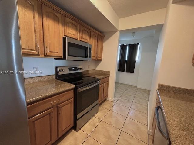 4242 NW 2nd St # 901