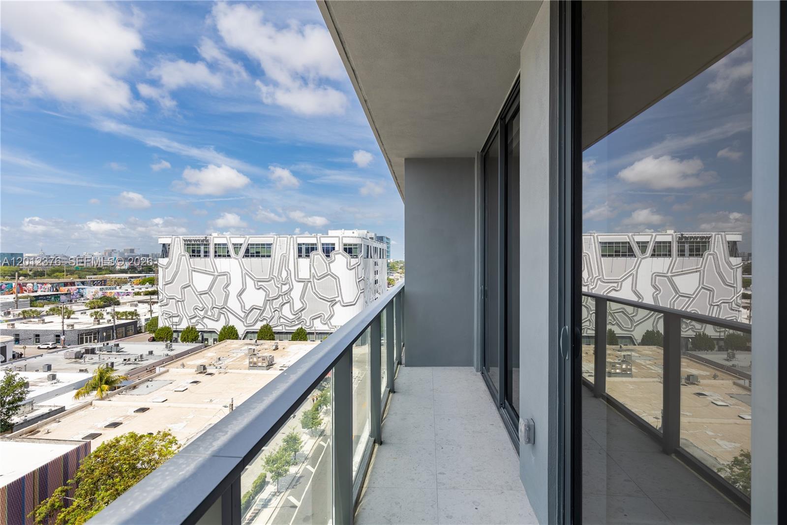 2700 NW 2nd ave # 708