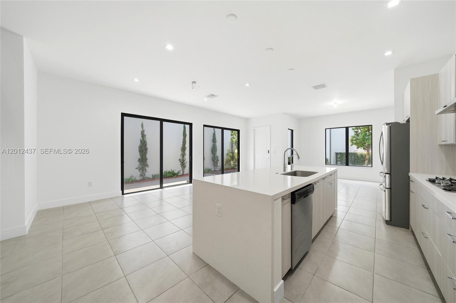 4356 NW 80th Ave