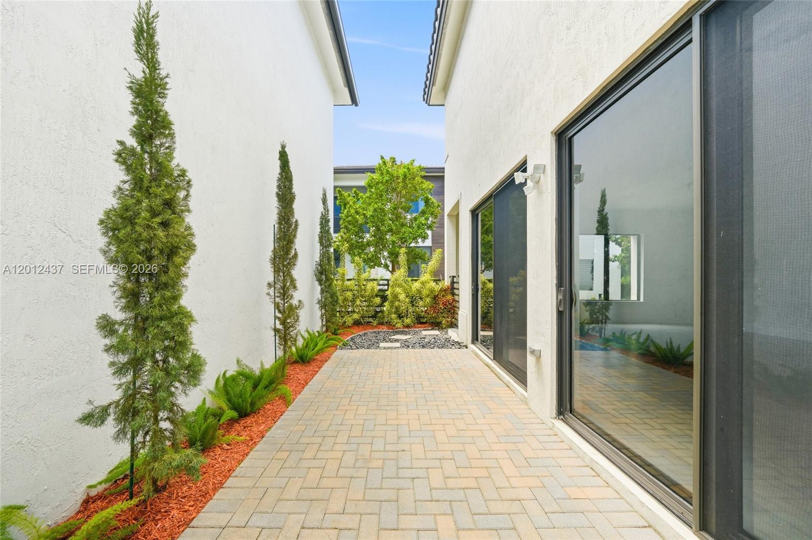 4356 NW 80th Ave