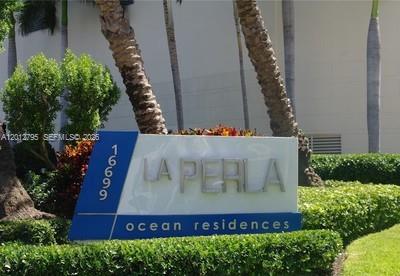 16699 Collins Ave # 2705