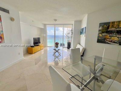 16699 Collins Ave # 2705