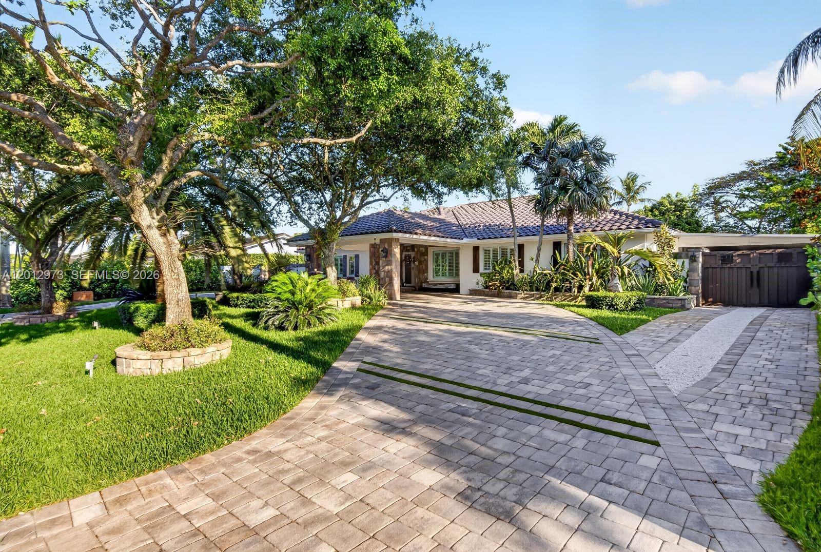 10570 SW 56th Ter