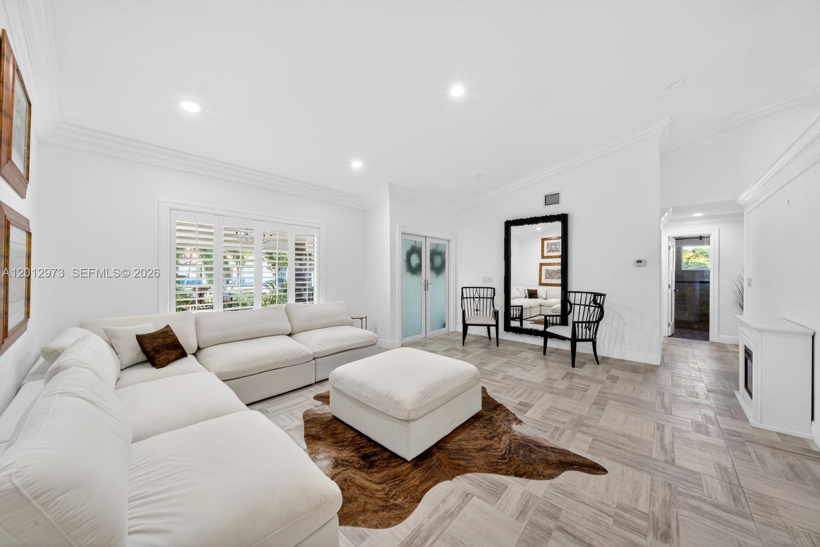 10570 SW 56th Ter