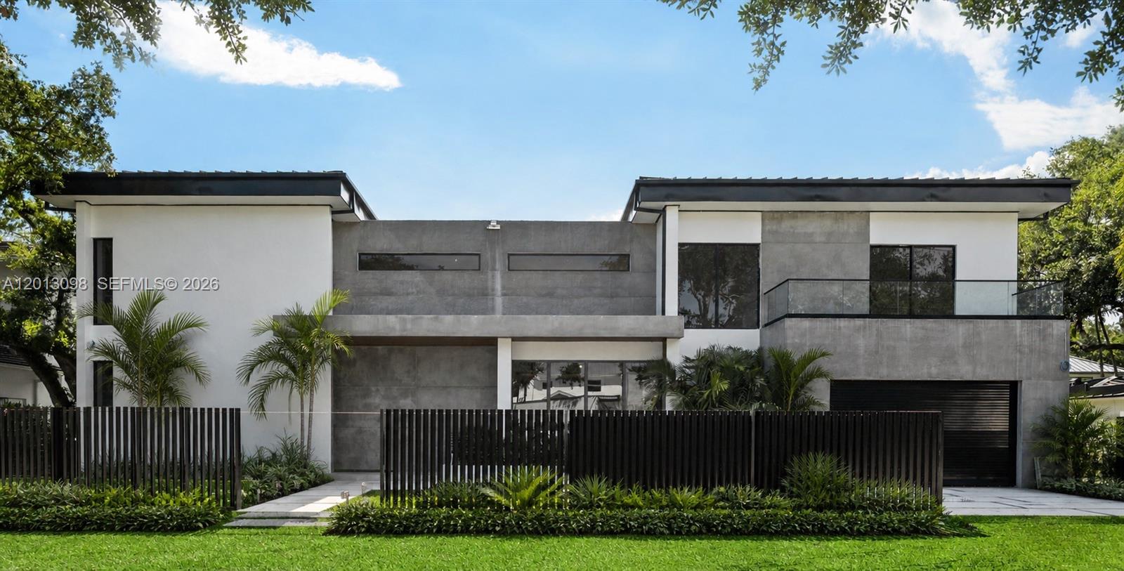 7740 SW 52nd Ave