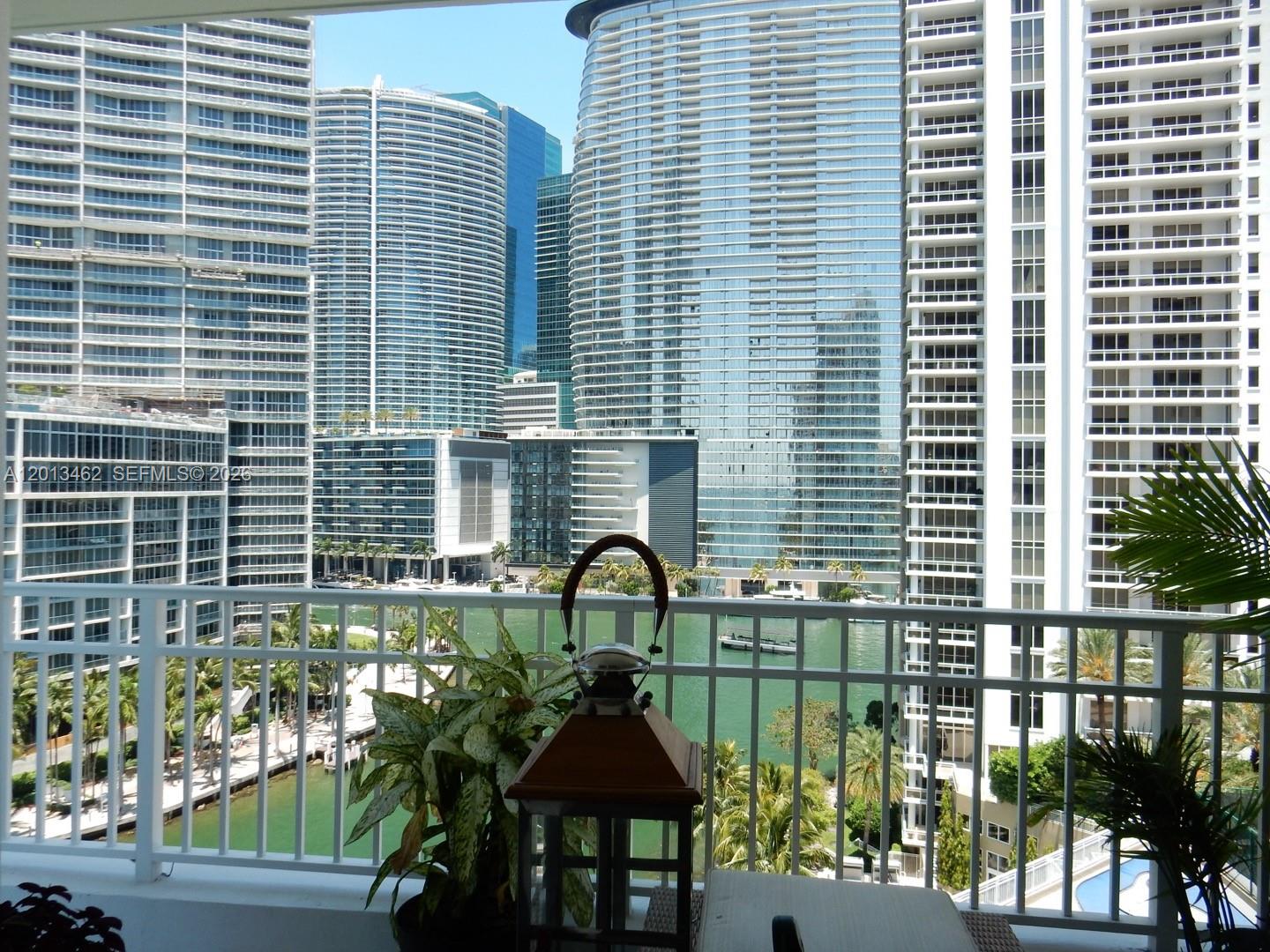 801 Brickell Key Blvd # 1102