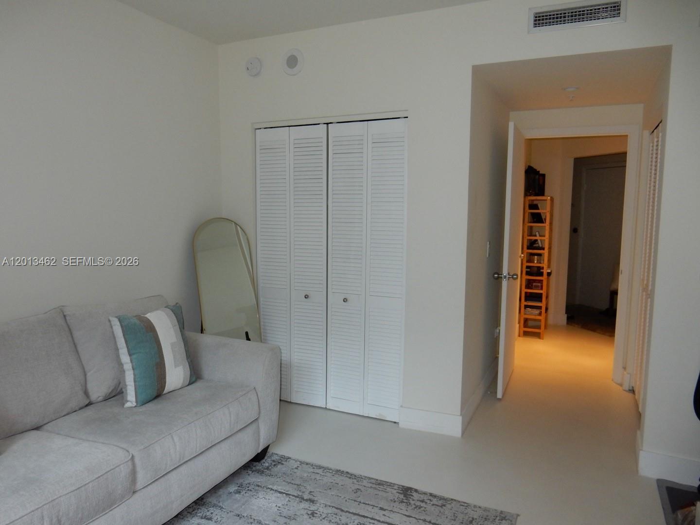 801 Brickell Key Blvd # 1102