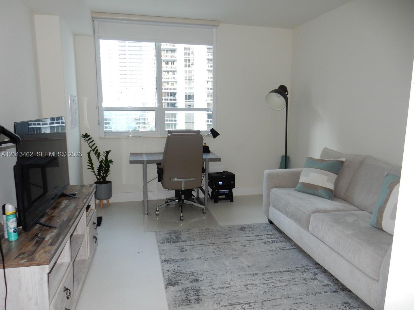 801 Brickell Key Blvd # 1102