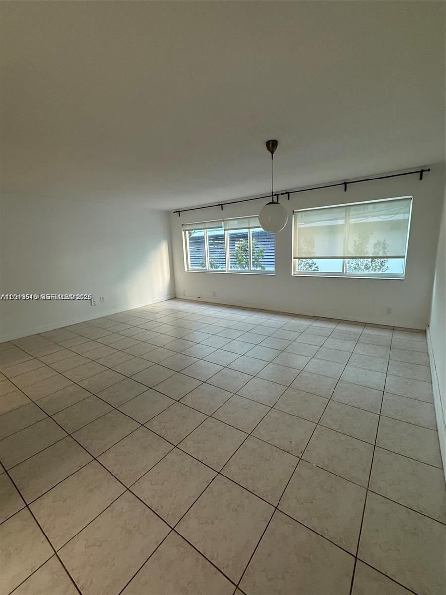 9971 W Bay Harbor Dr # 205