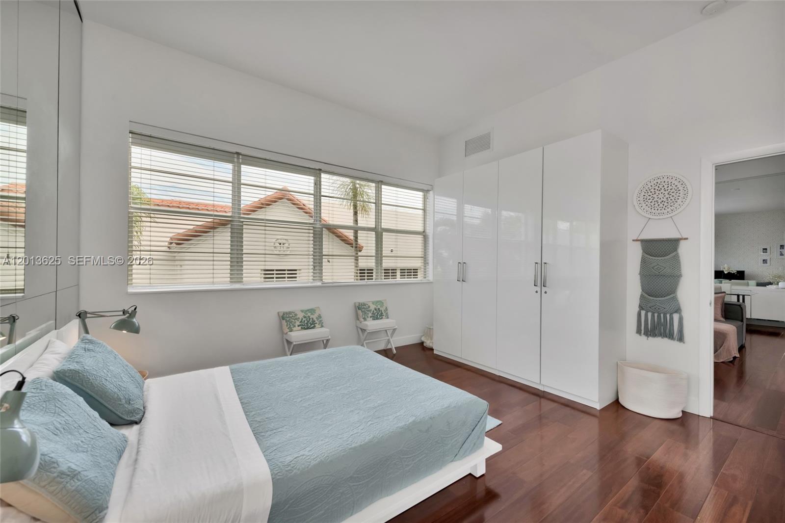 935 Euclid Ave # 7