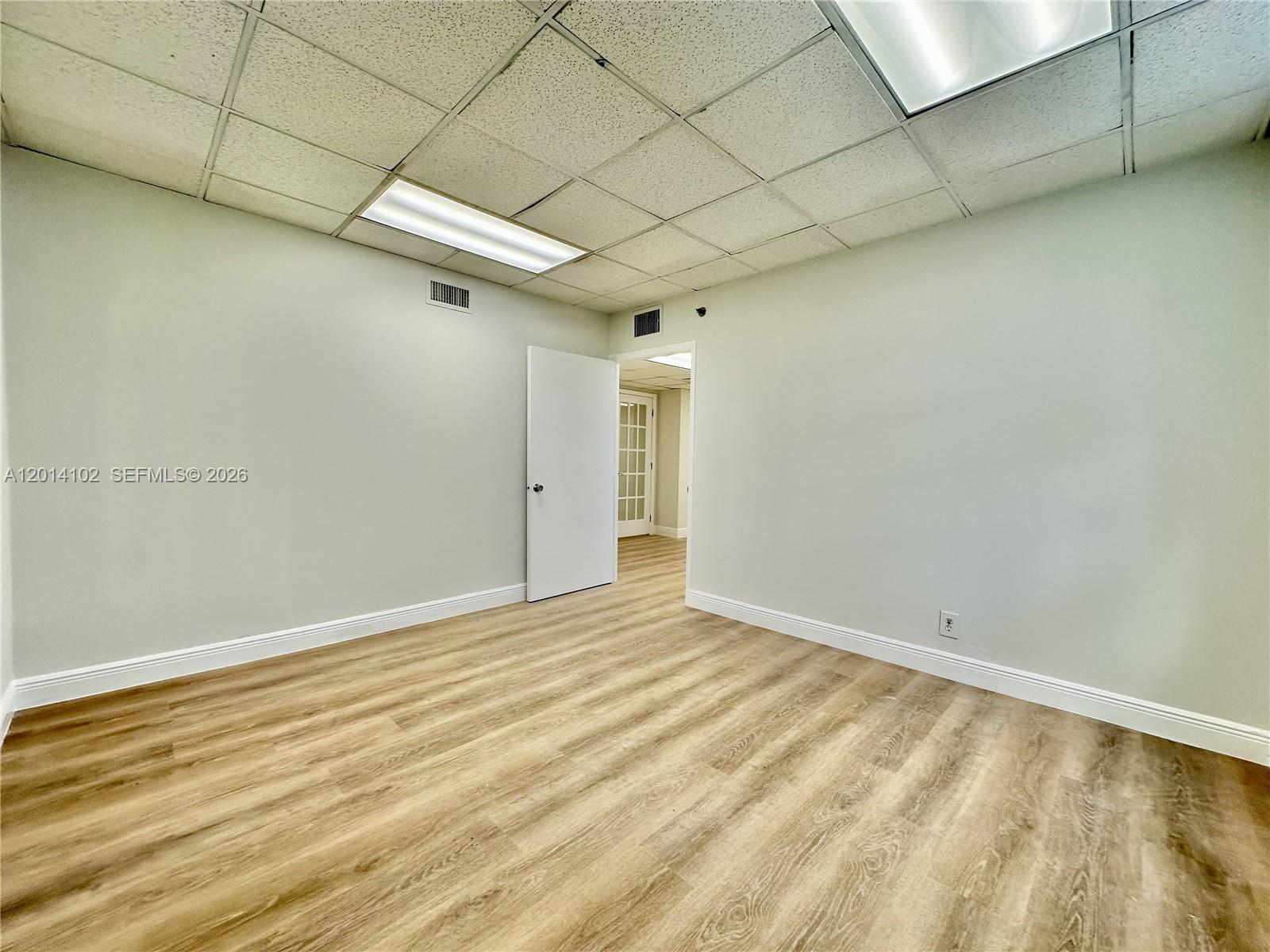 825 Brickell Bay Dr # 1751