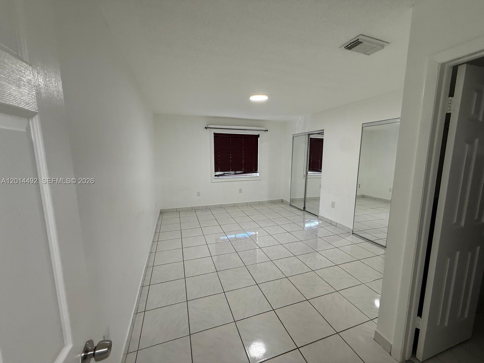2212 W 74th St # 28 Unit: 201-28