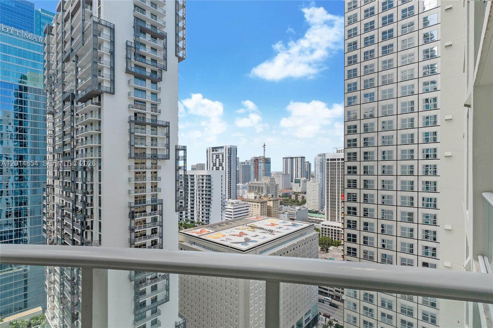 300 S Biscayne Blvd # 2807 Unit: T-2807