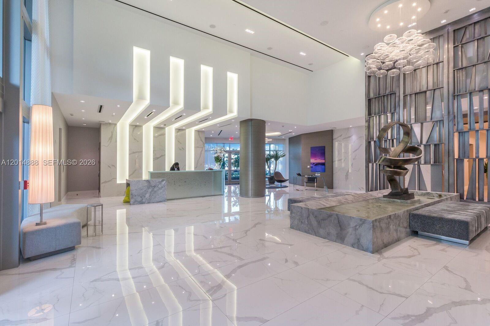 17111 Biscayne Blvd Unit: PH2