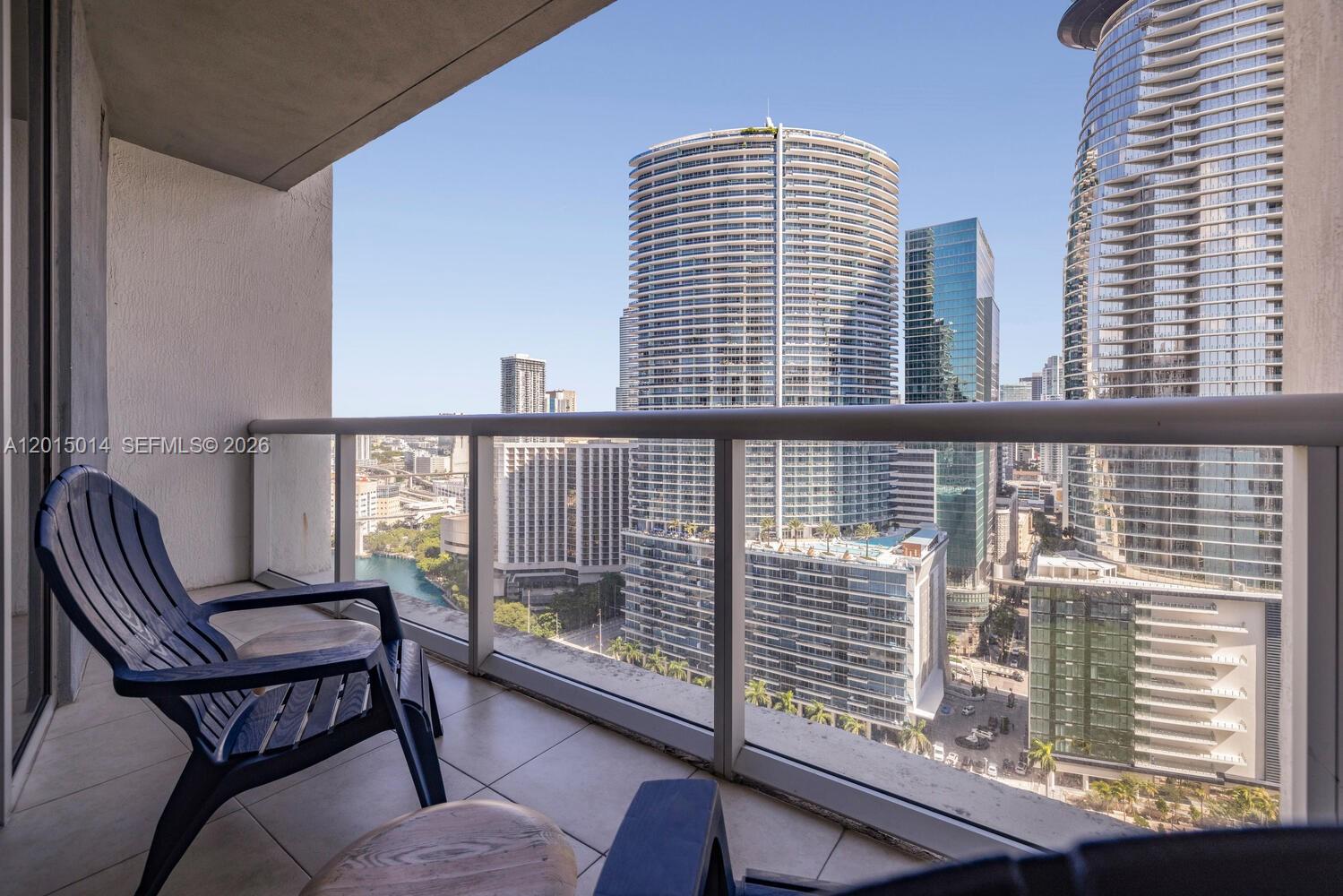 475 Brickell Ave # 2610
