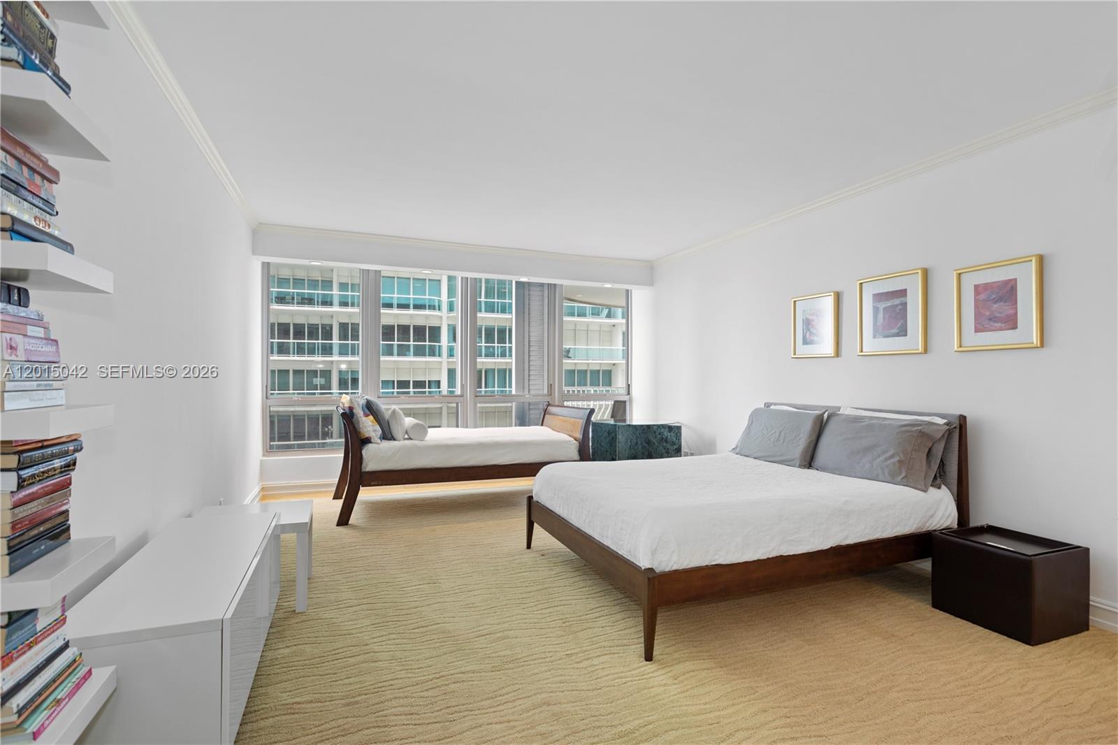 10155 Collins Ave # 1105
