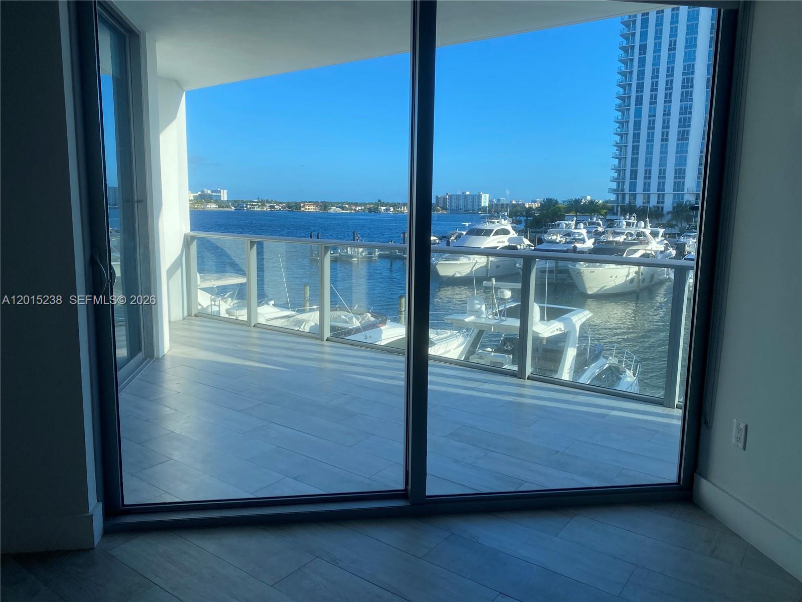17301 Biscayne Blvd # 203