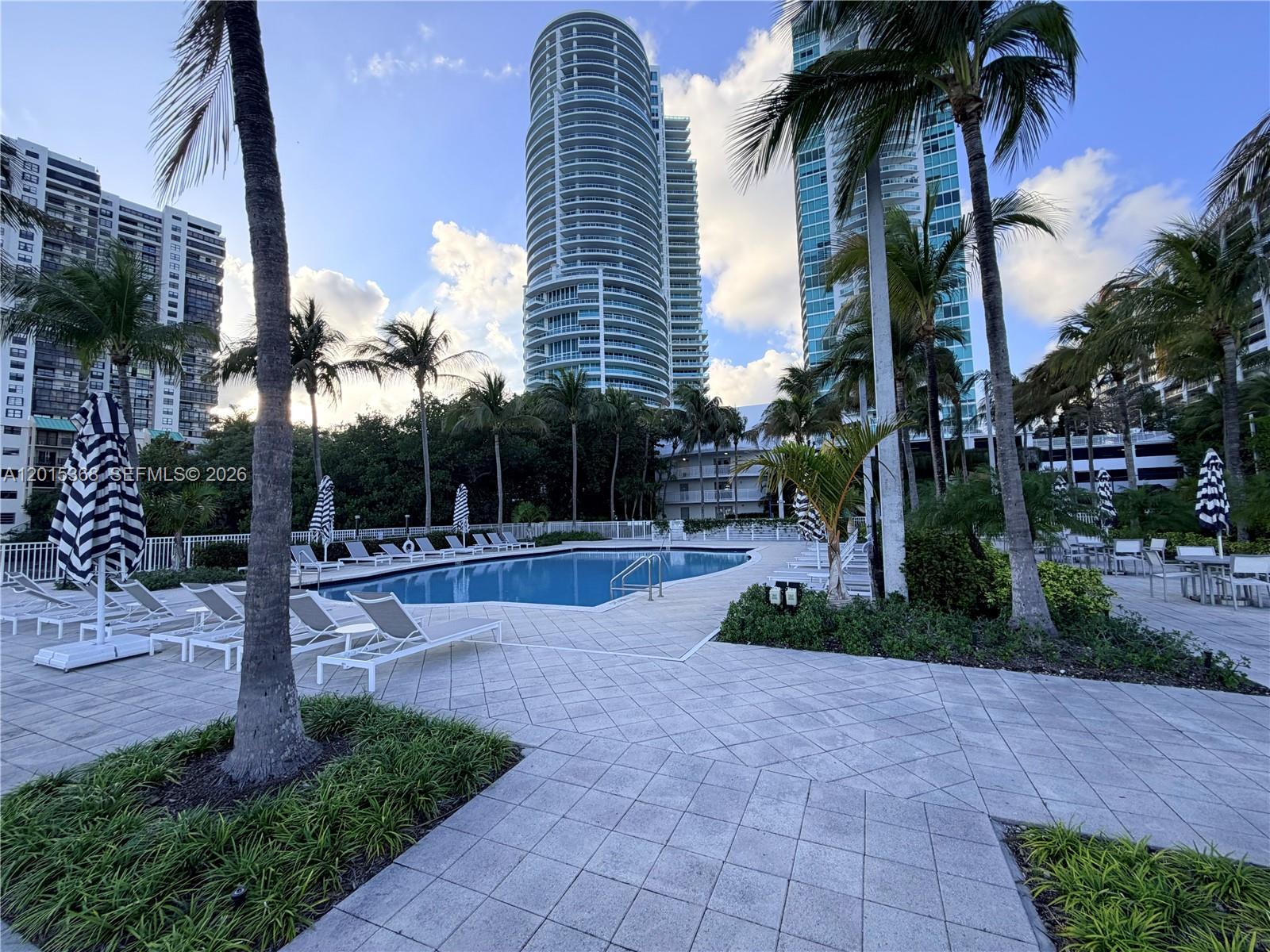 2101 Brickell Ave # 2301