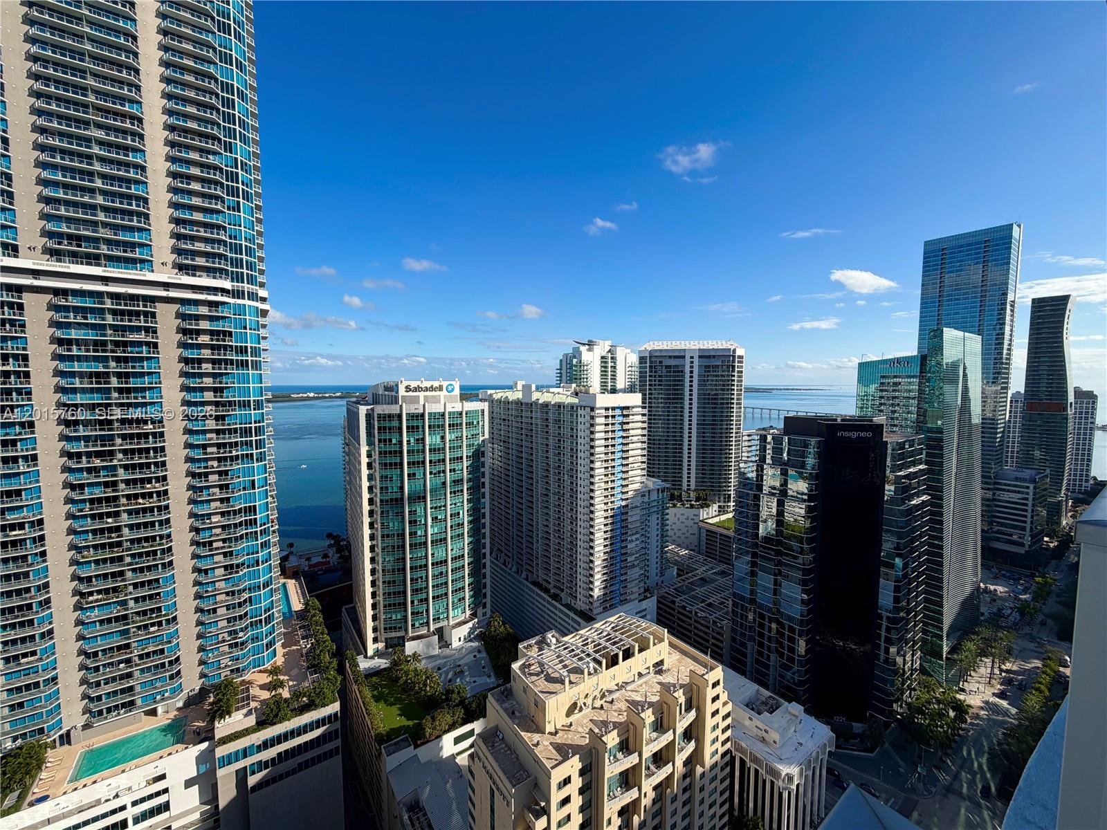 1060 Brickell Ave # 4003