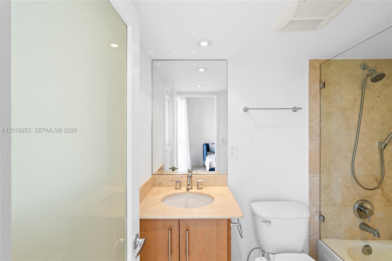 10275 Collins Ave # 509