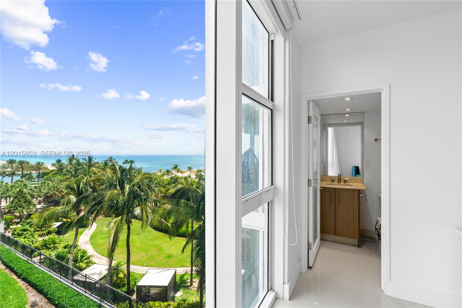 10275 Collins Ave # 509