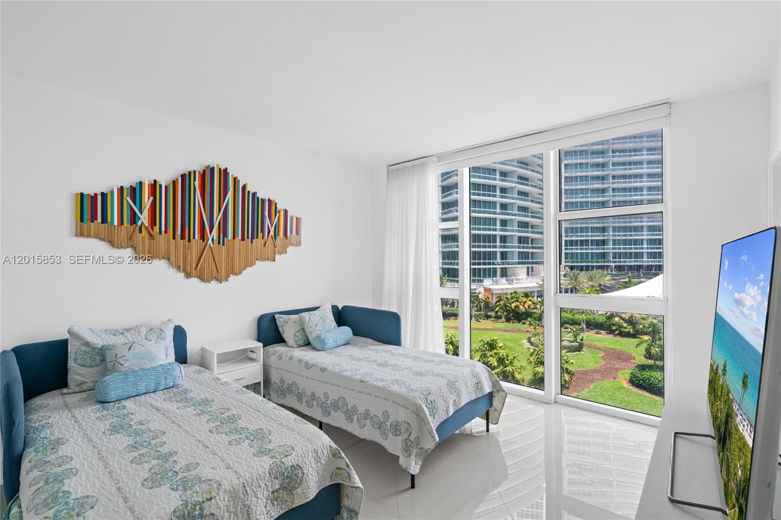 10275 Collins Ave # 509