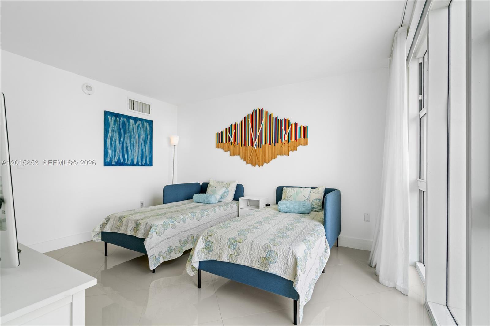 10275 Collins Ave # 509