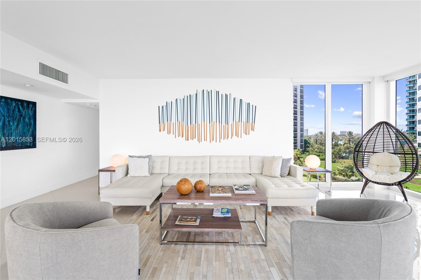 10275 Collins Ave # 509