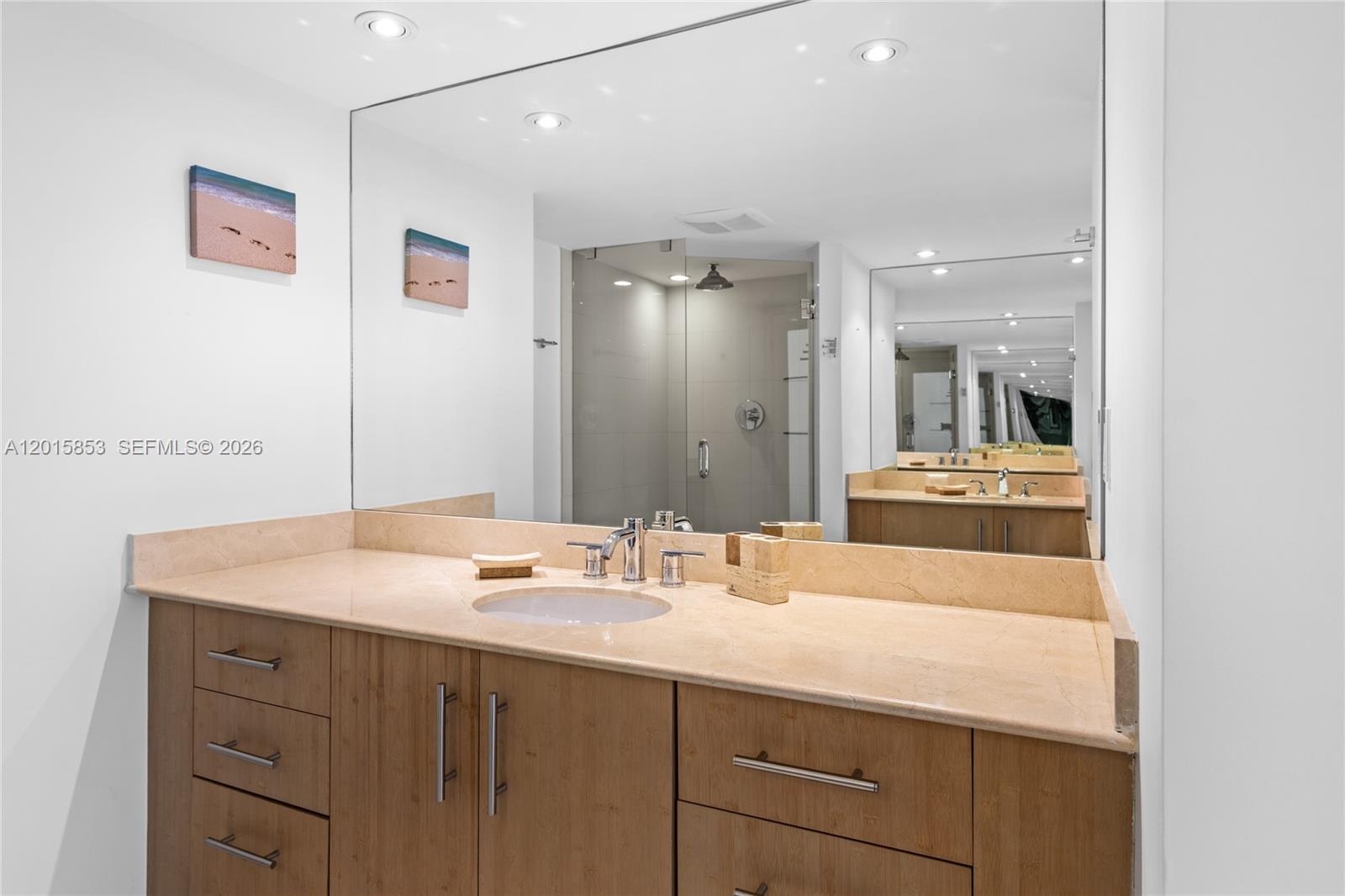 10275 Collins Ave # 509