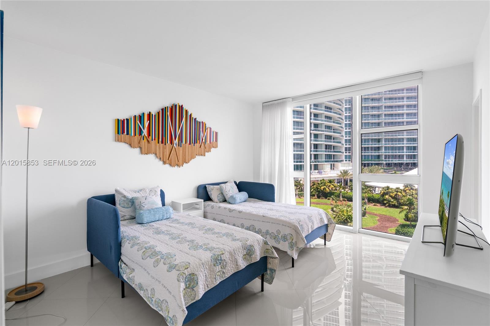 10275 Collins Ave # 509