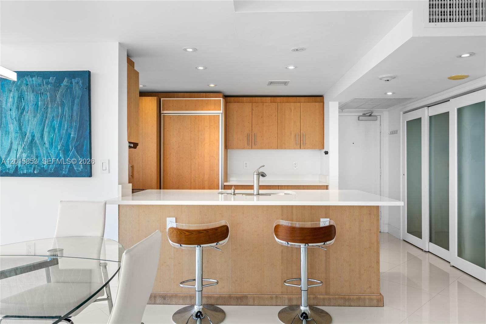 10275 Collins Ave # 509