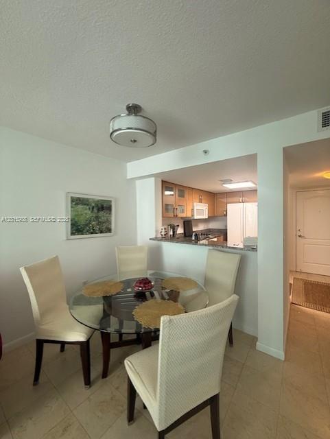 2101 Brickell Ave # 2708