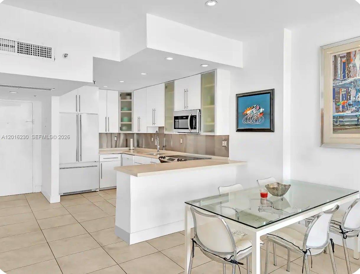 100 Lincoln Rd # 1641