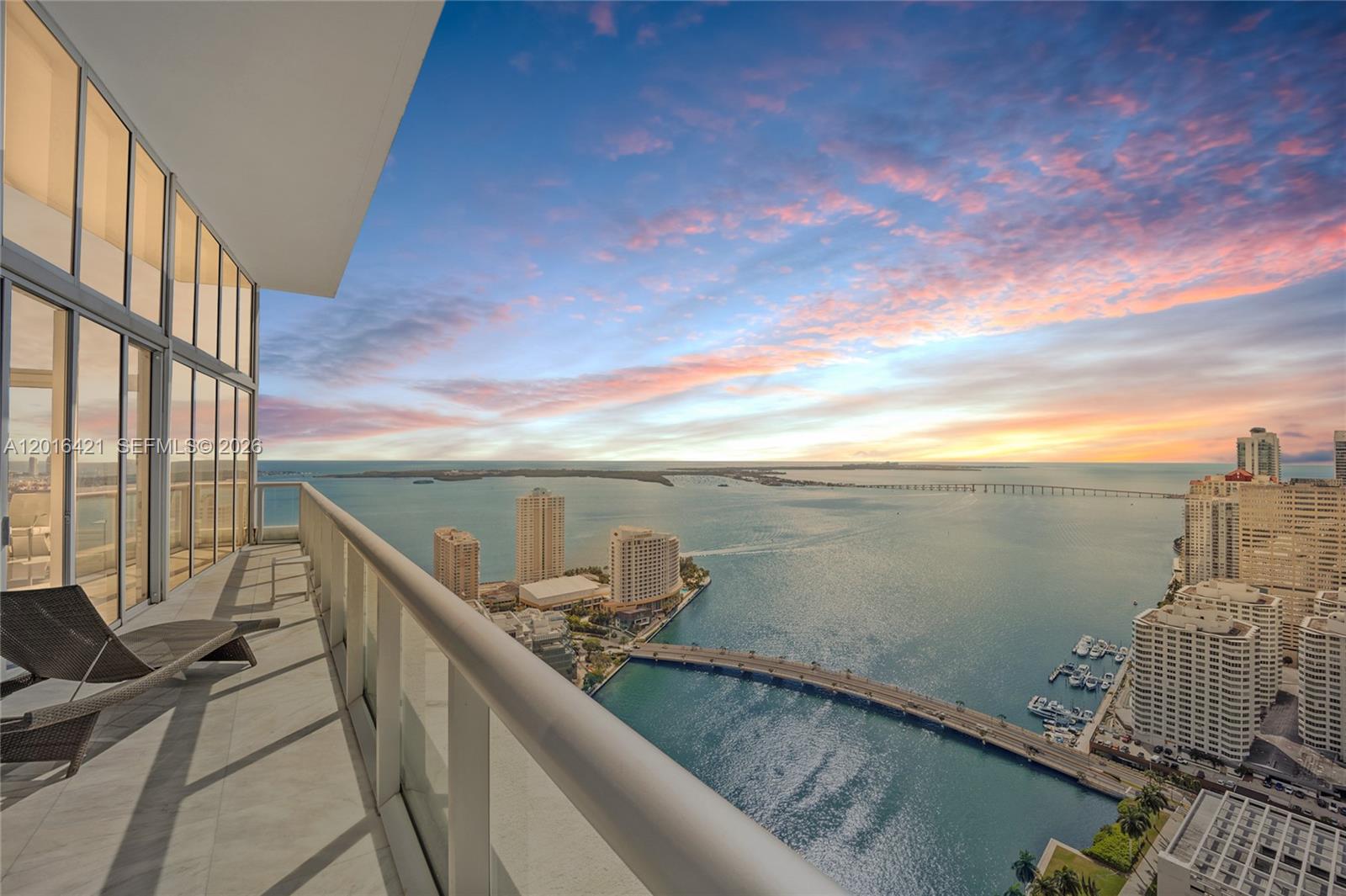 495 BRICKELL AVE # 4101