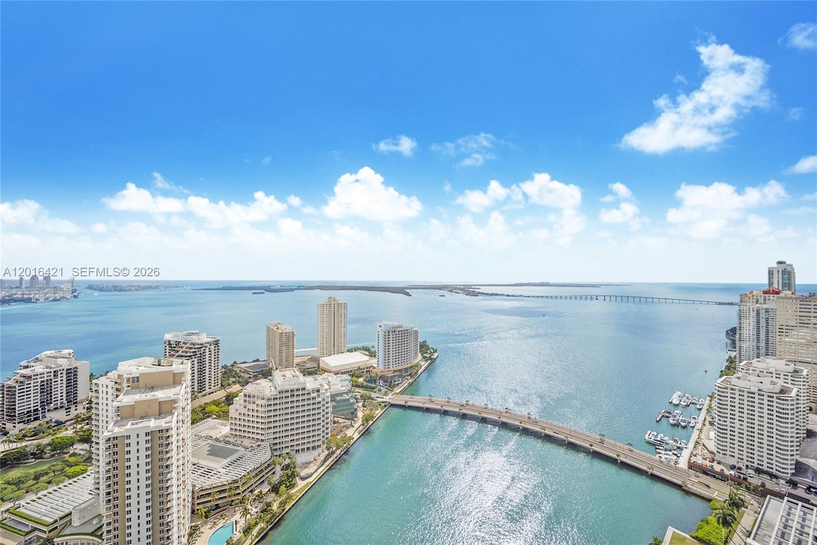 495 BRICKELL AVE # 4101