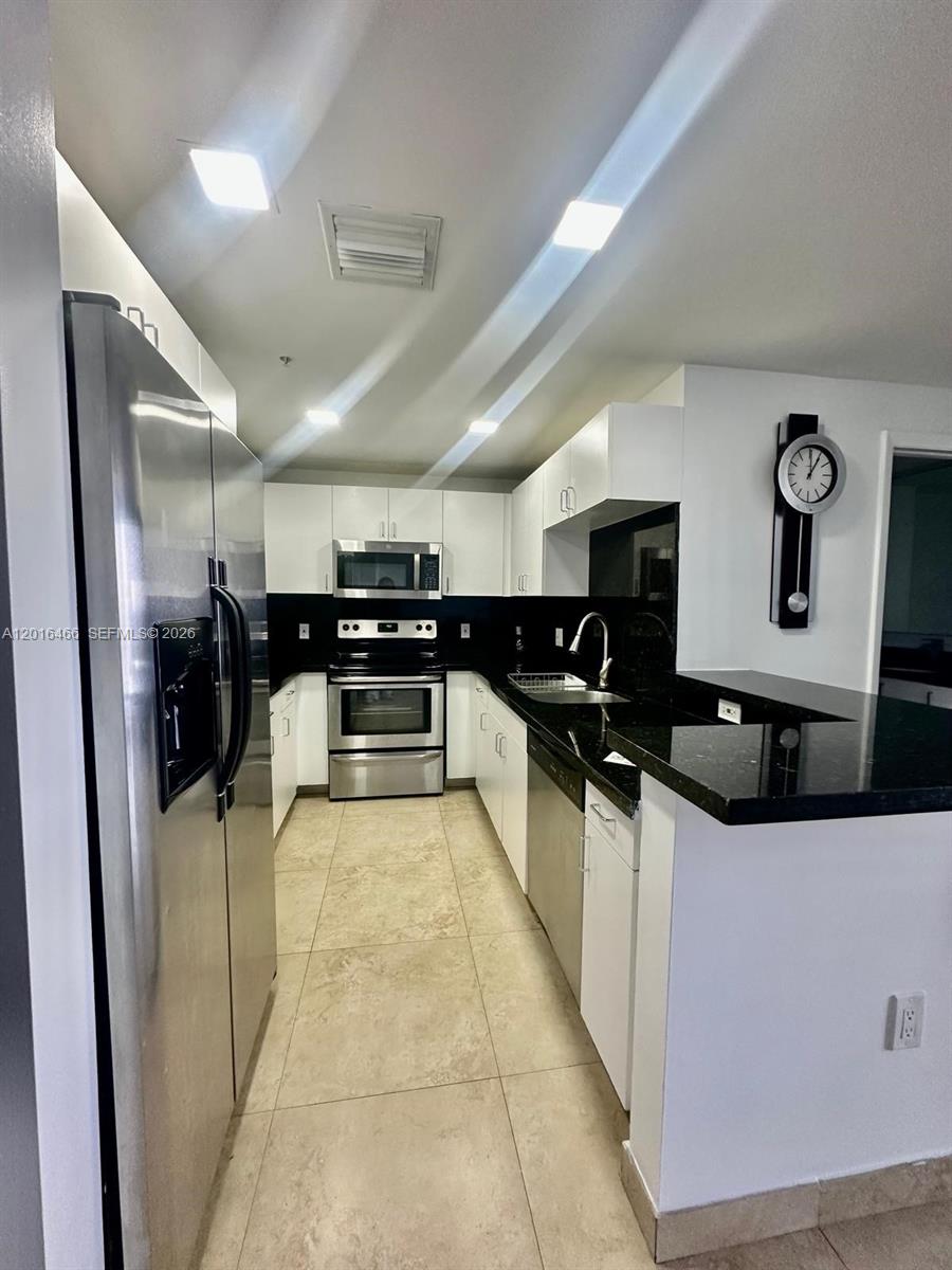 185 SE 14th Ter # 1905