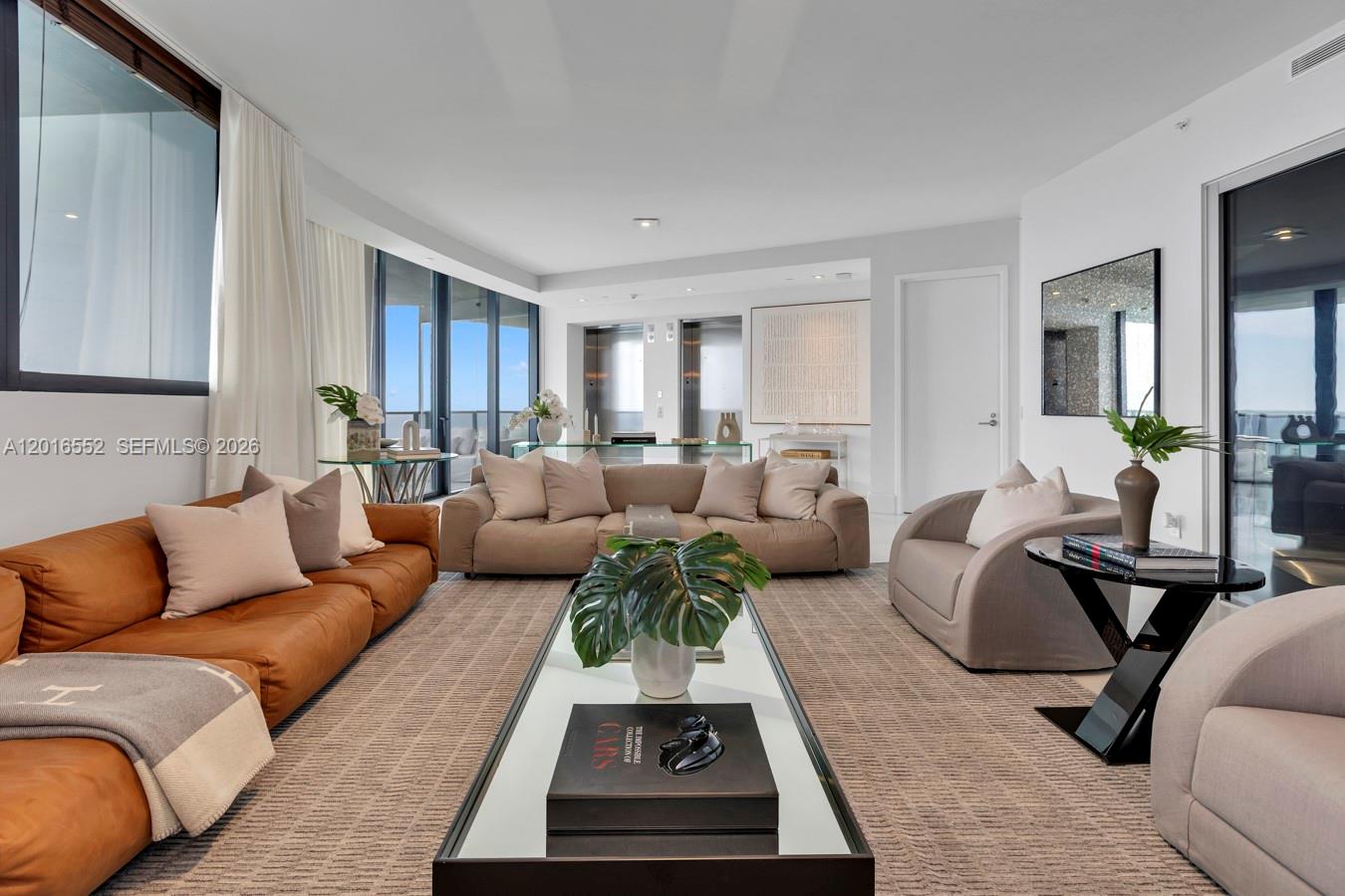 18555 Collins Ave # 4605