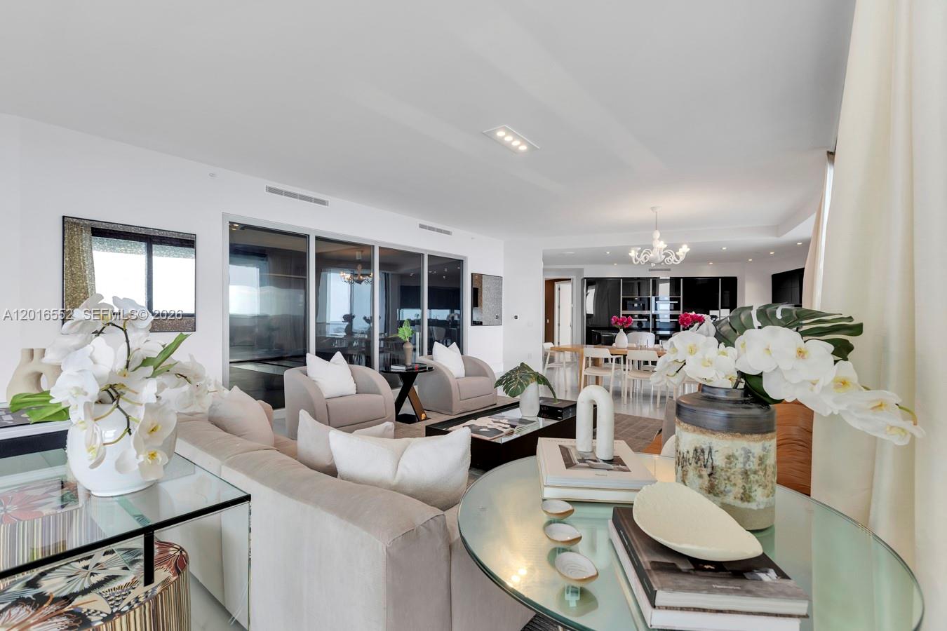 18555 Collins Ave # 4605