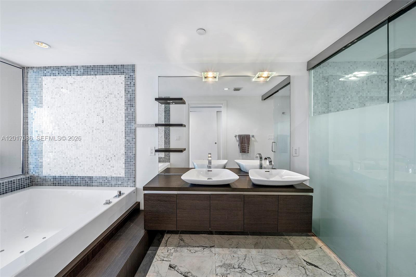 200 Biscayne Boulevard Way # 4308