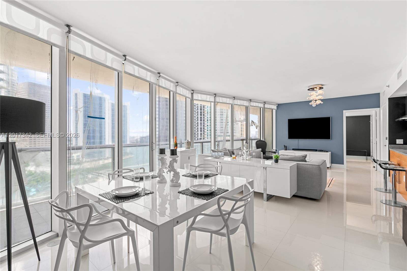 495 Brickell Ave # 1704
