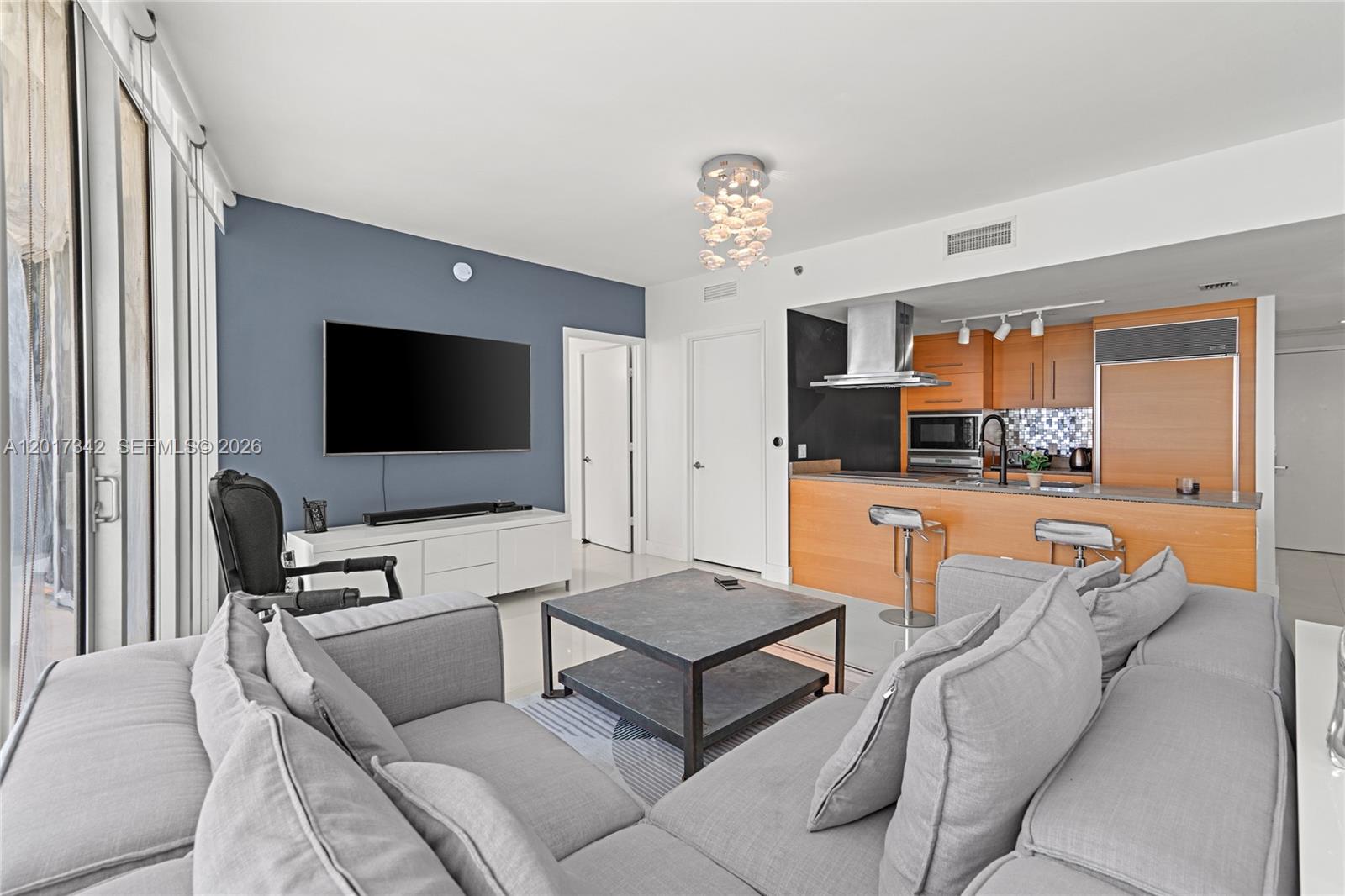 495 Brickell Ave # 1704