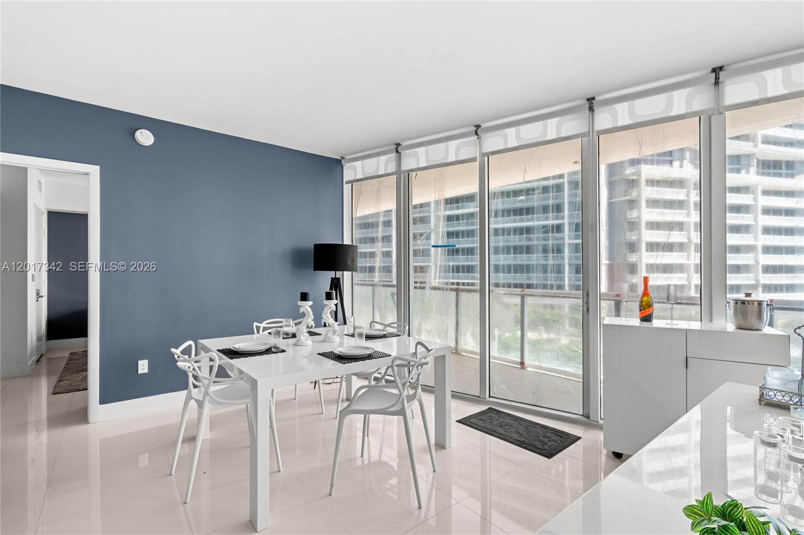 495 Brickell Ave # 1704