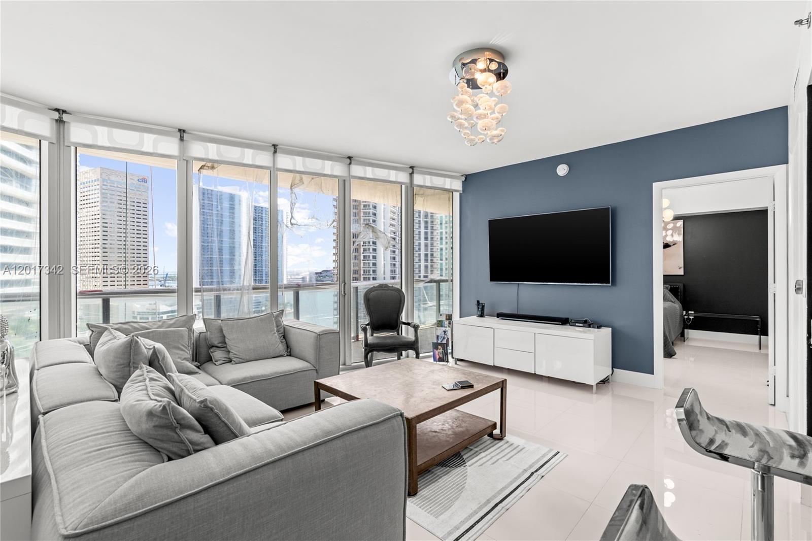 495 Brickell Ave # 1704