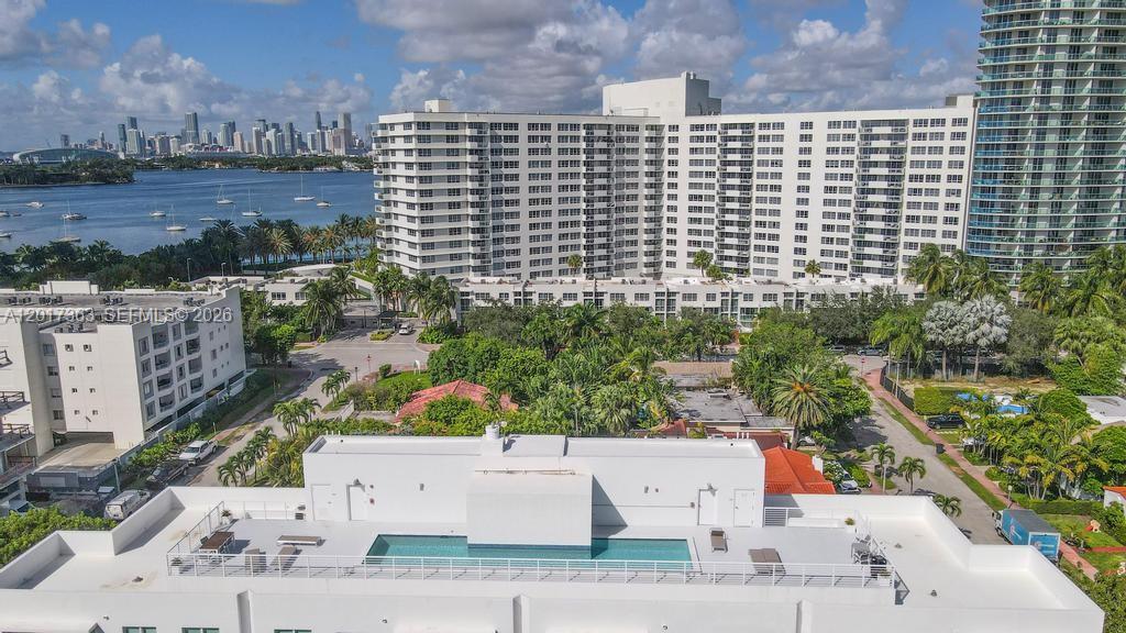 1428 West Ave # 206