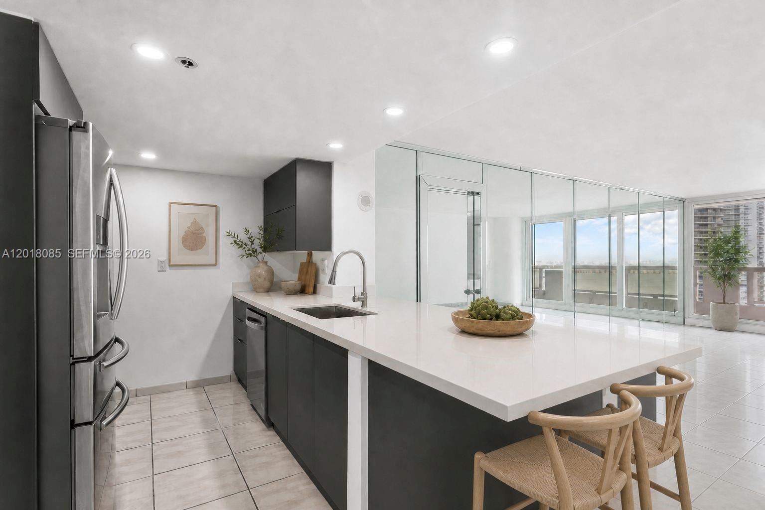 1717 NE Bayshore Dr # 2736 Unit: A-2736