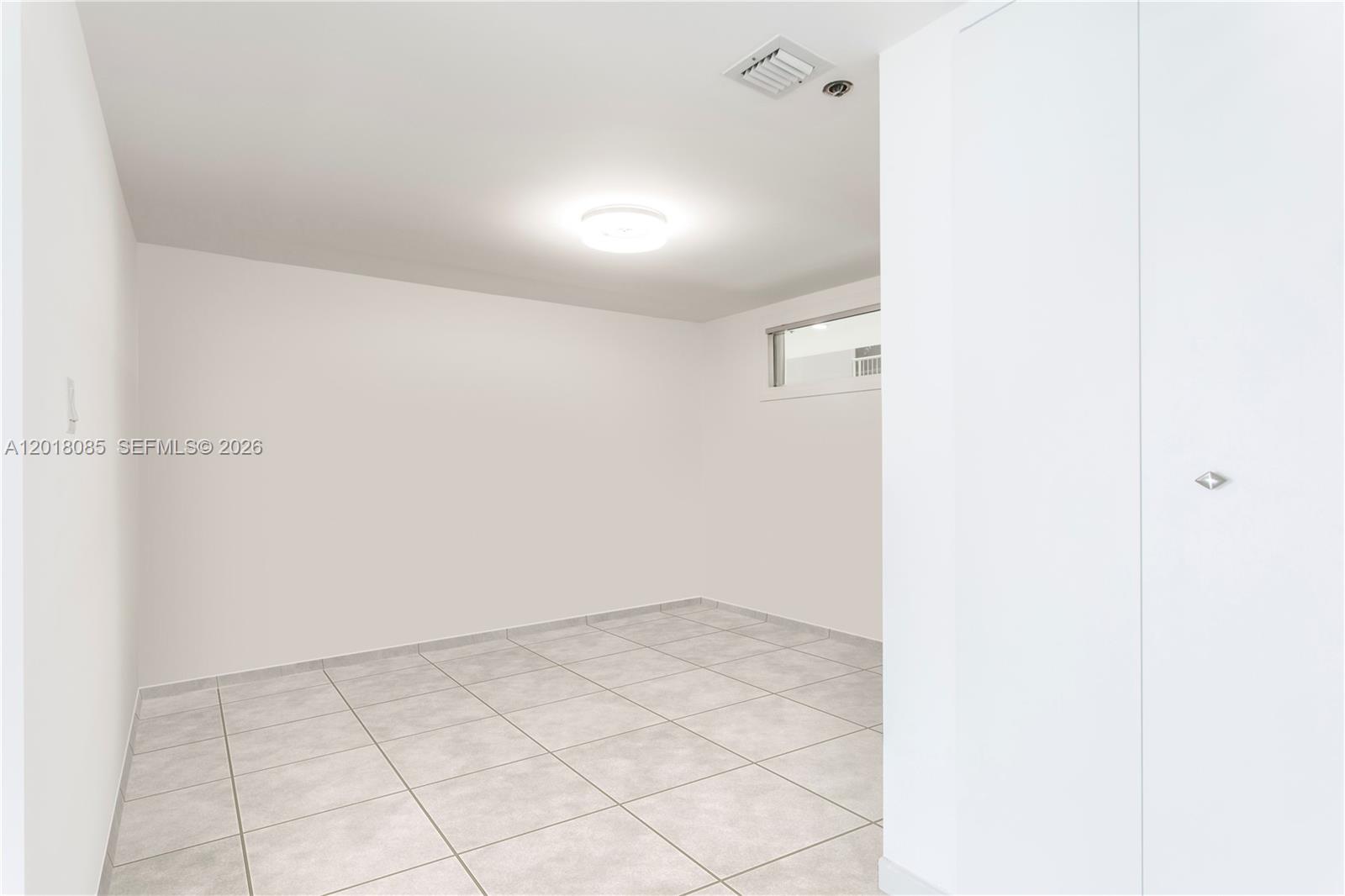 1717 NE Bayshore Dr # 2736 Unit: A-2736