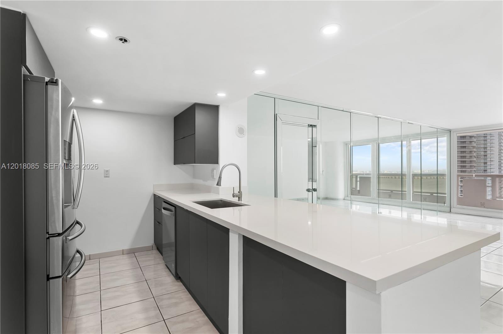 1717 NE Bayshore Dr # 2736 Unit: A-2736